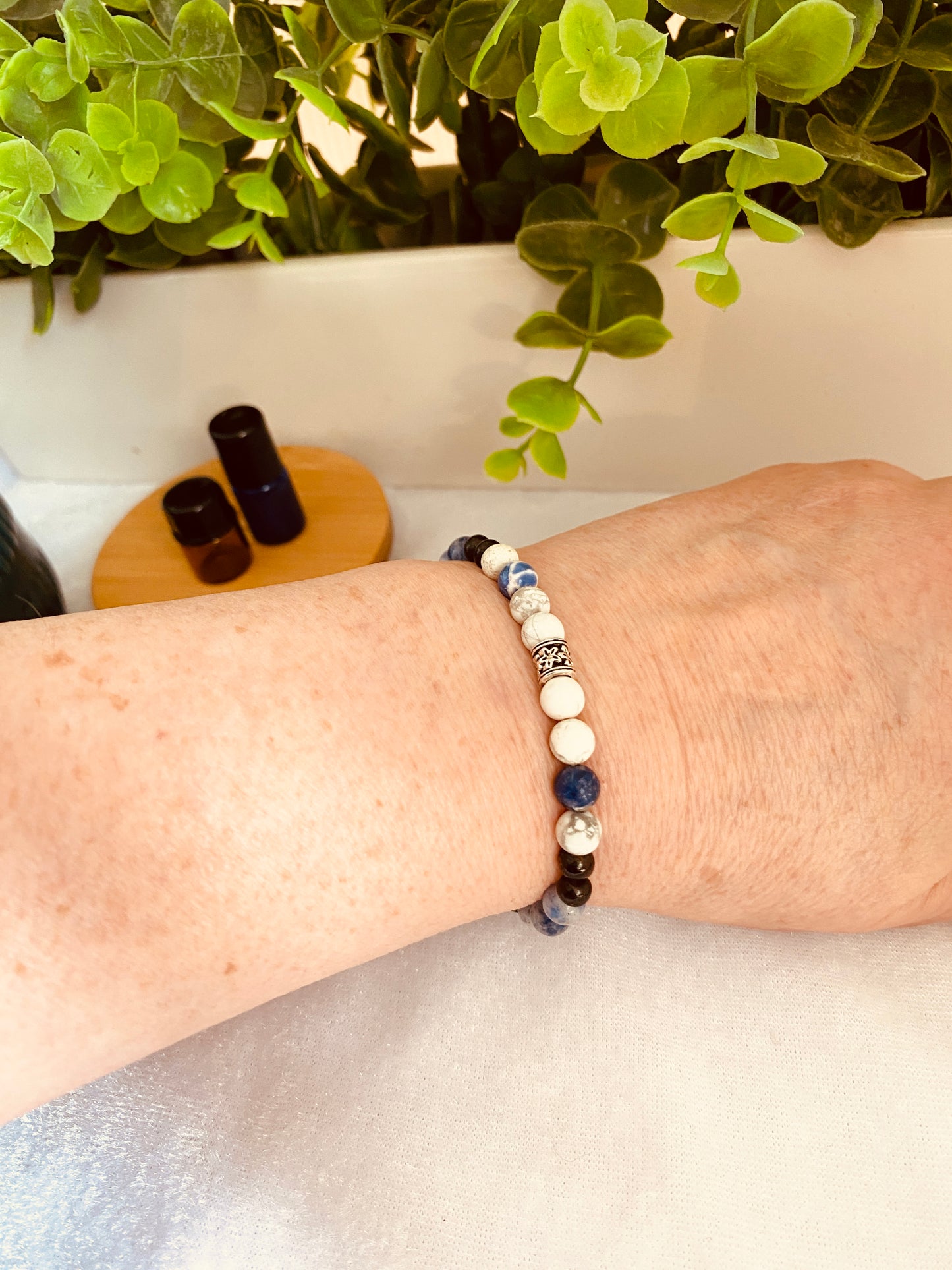 Bella Blue—Aromatherapy Diffuser Bracelet