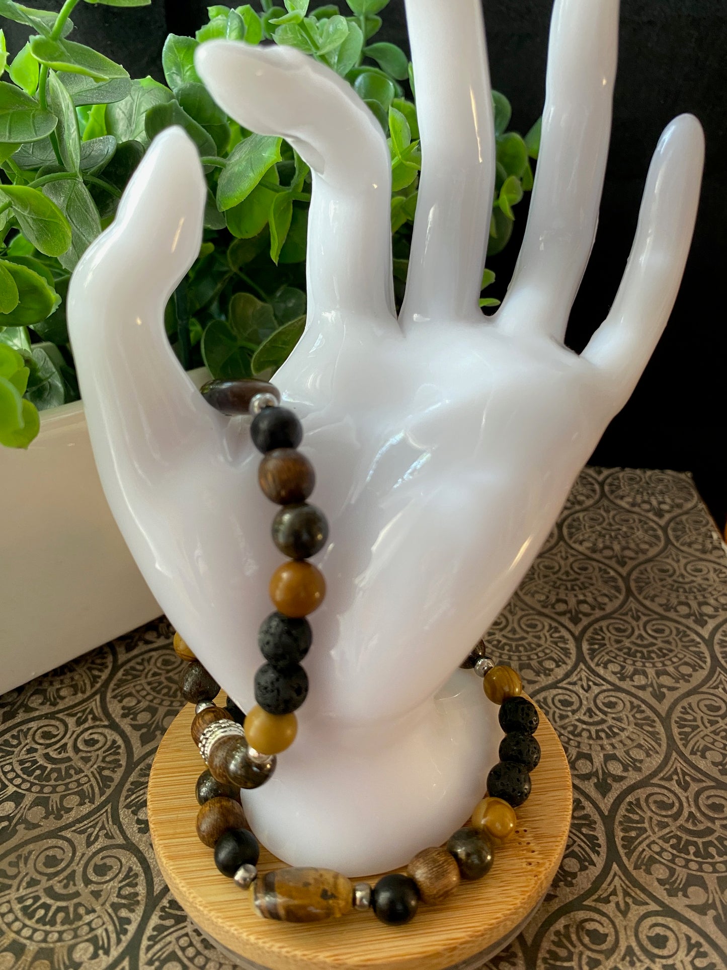 BEADING WORKSHOP—MAKE YOUR OWN BEADED DIFFUSER BRACELETS